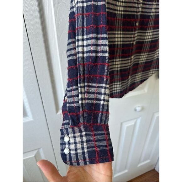 Jachs Girlfriend Lena Plaid Flannel Distressed Button Down Shirt - Picture 6 of 8